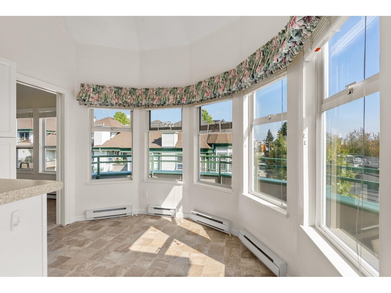 404 1576 Merklin Street, White Rock, British Columbia  V4B 5K2 - Photo 5 - R3046299