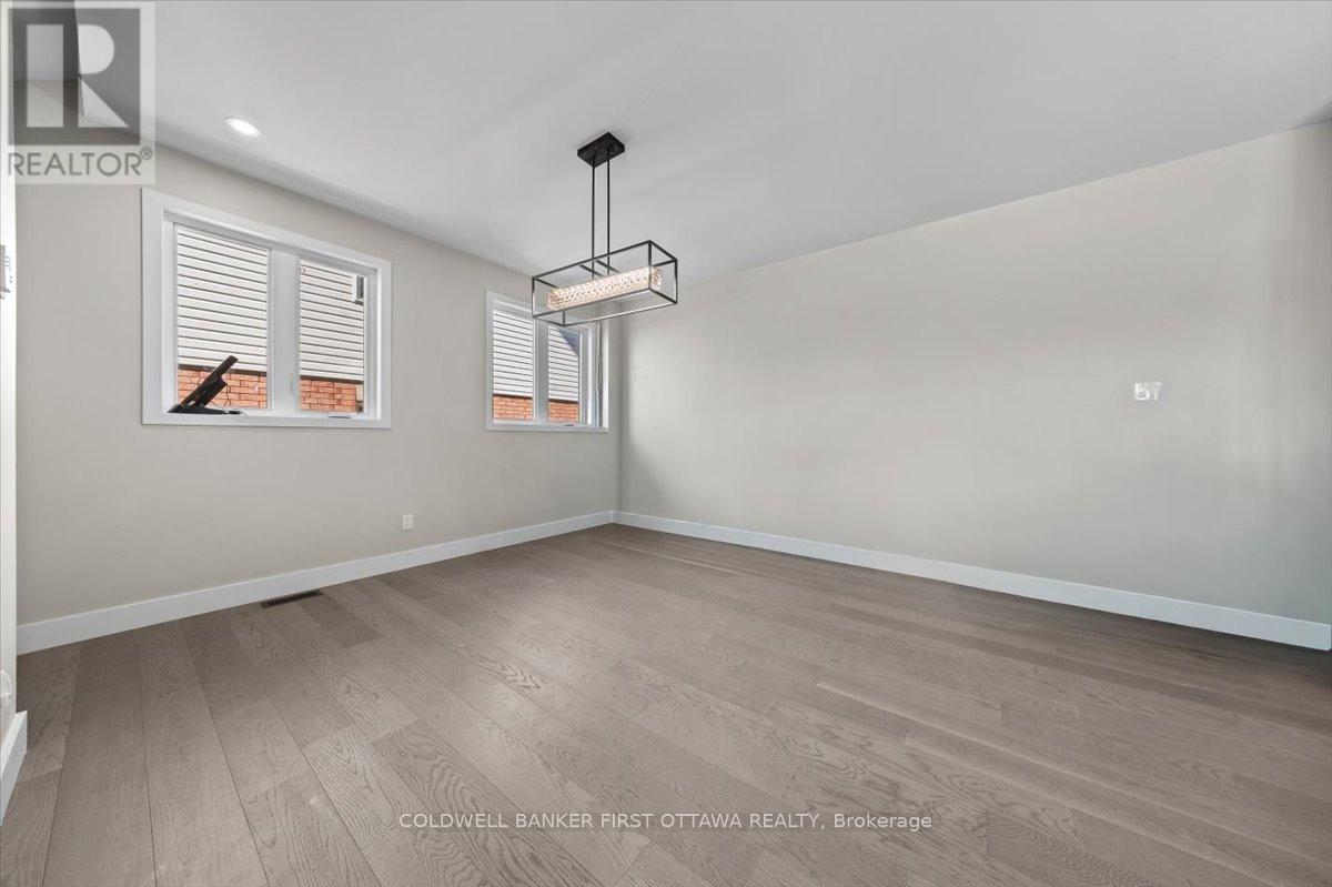 A/b - 22 Inverkip Avenue, Ottawa, Ontario  K1T 4B7 - Photo 25 - X12395818