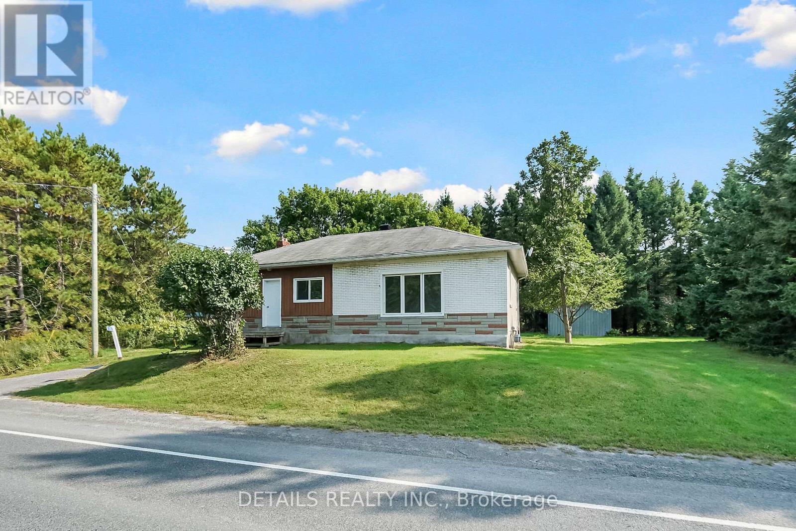 1688 RUSSELL ROAD, Clarence-Rockland, Ontario