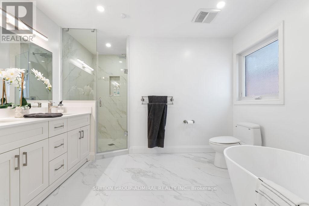 40 Joshua Court, Vaughan, Ontario  L4J 8B6 - Photo 24 - N12395794