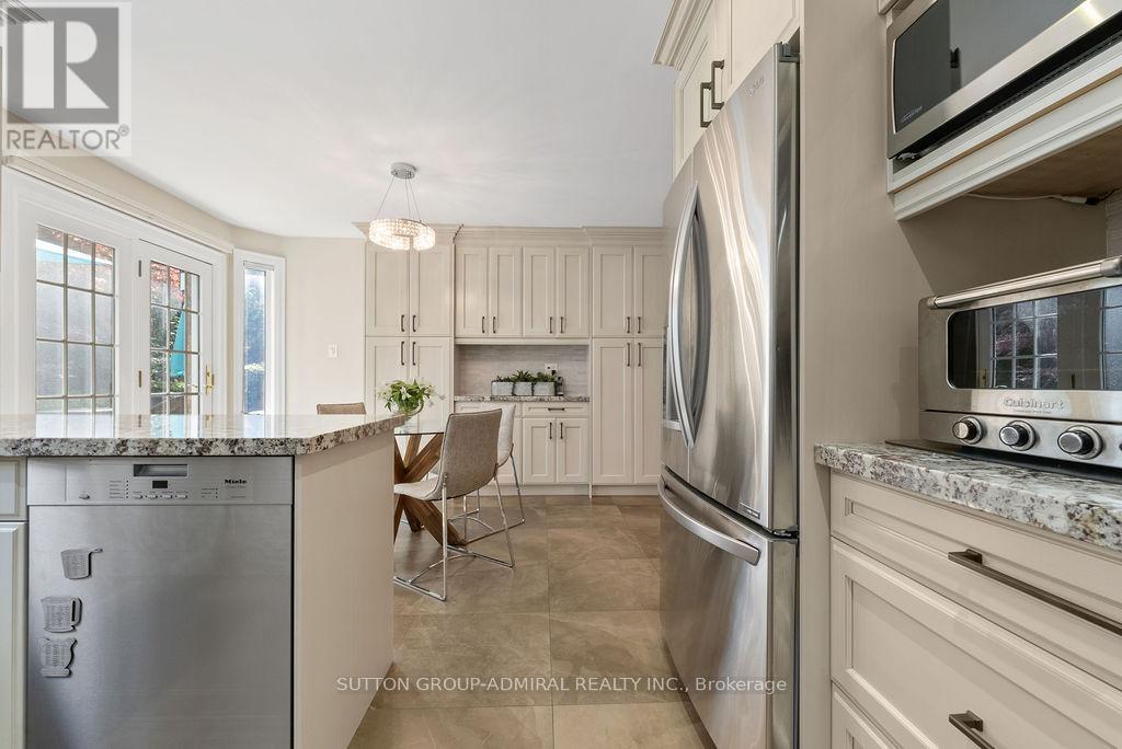 40 Joshua Court, Vaughan, Ontario  L4J 8B6 - Photo 20 - N12395794