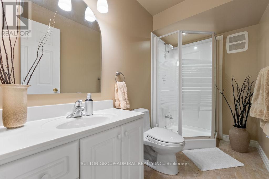 40 Joshua Court, Vaughan, Ontario  L4J 8B6 - Photo 39 - N12395794