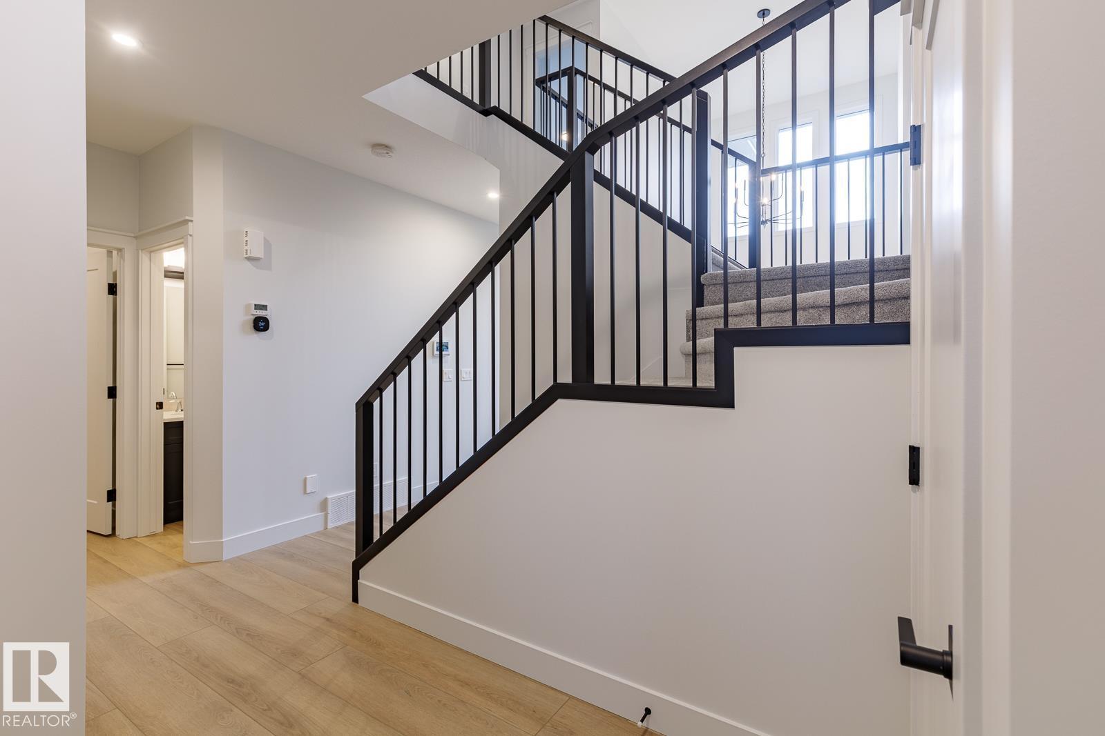 13039 212 St Nw, Edmonton, Alberta  T6W 5E1 - Photo 2 - E4456961