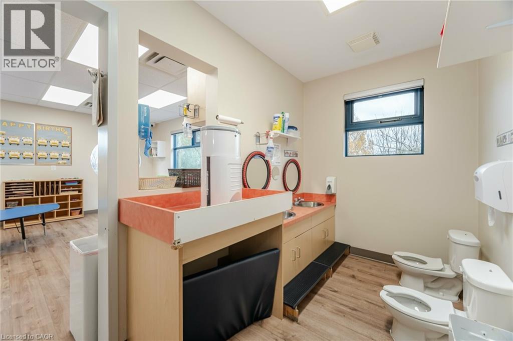 900 Golf Links Road, Hamilton, Ontario  L9K 1J8 - Photo 32 - 40767652