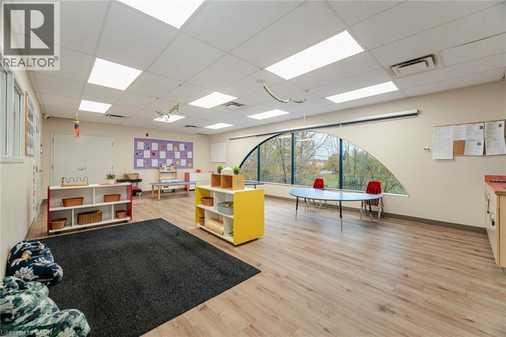 900 Golf Links Road, Hamilton, Ontario  L9K 1J8 - Photo 34 - 40767652