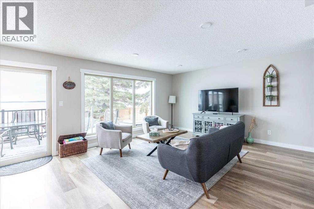 33 Lakeshore Drive, Grandview, Alberta  T0C 2V0 - Photo 6 - A2256082