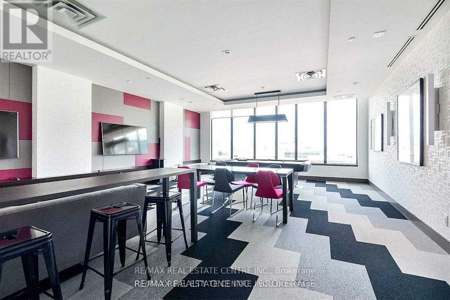 2203 - 4011 Brickstone Mews, Mississauga, Ontario  L5B 0J7 - Photo 2 - W12395840
