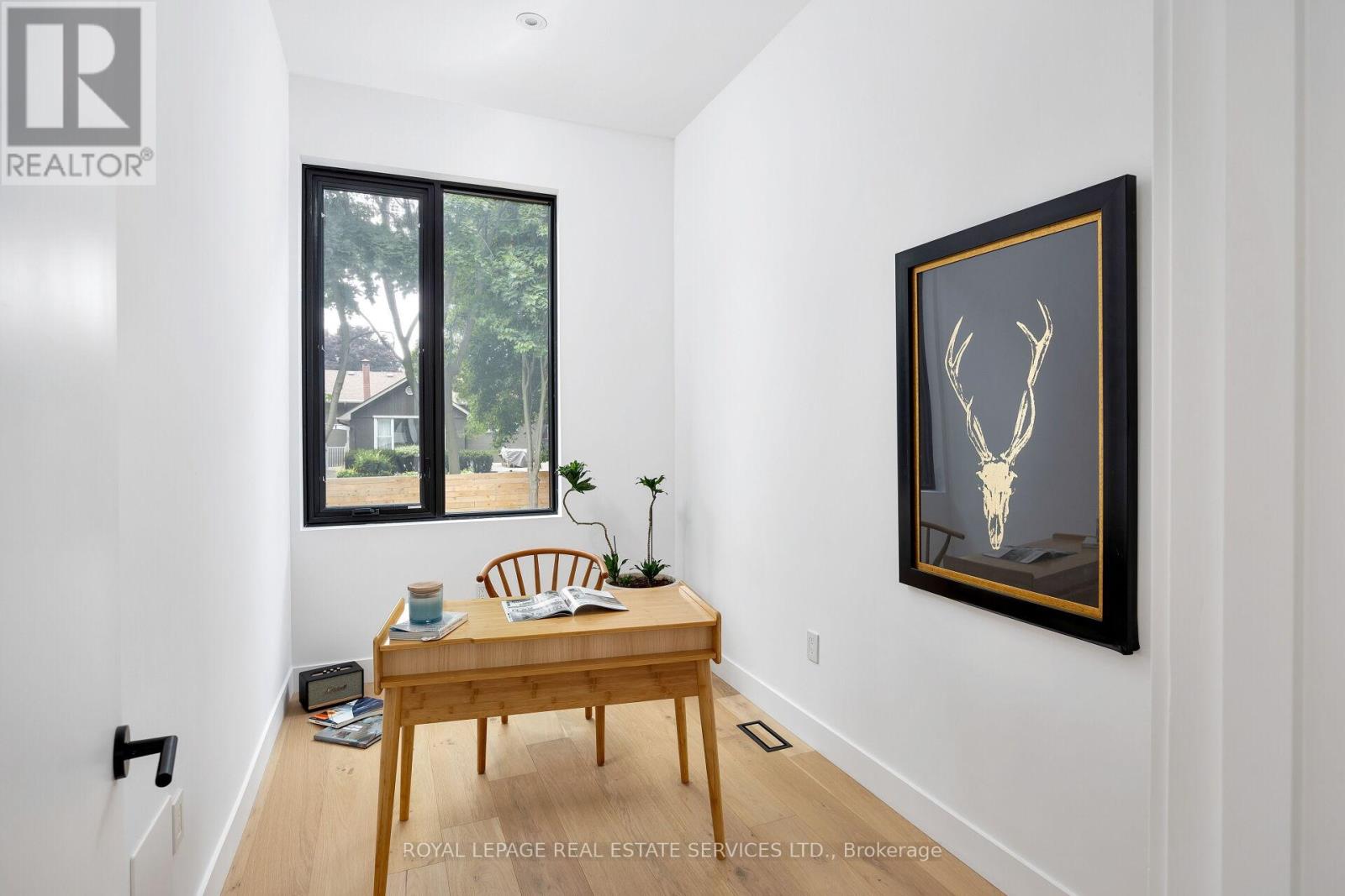 1405 Acton Crescent, Oakville (Mo Morrison), Ontario  L6J 2S6 - Photo 22 - W12395848