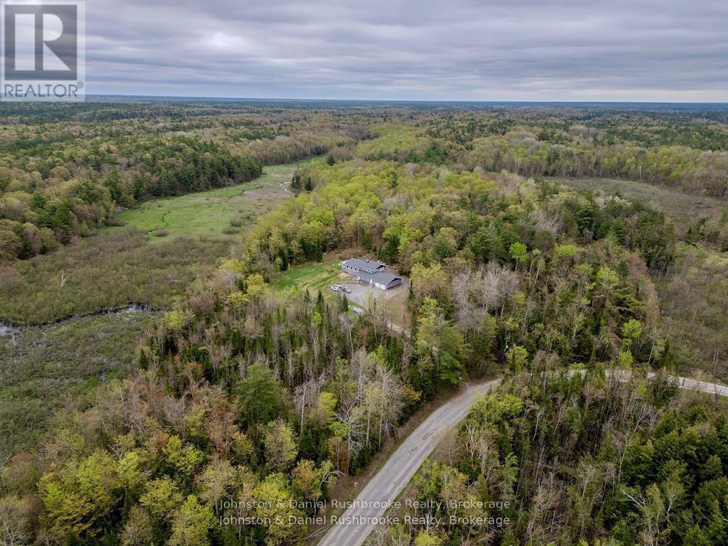 1267 Silver Lake Road, Gravenhurst, Ontario  P1P 1G0 - Photo 47 - X12395861
