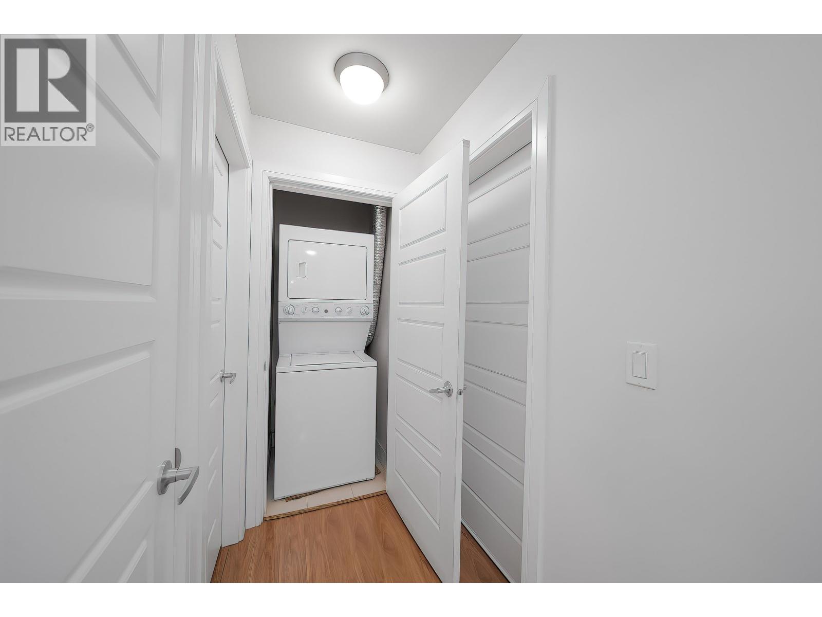 7418 Stanley Street, Burnaby, British Columbia  V5E 3Z7 - Photo 32 - R3045257