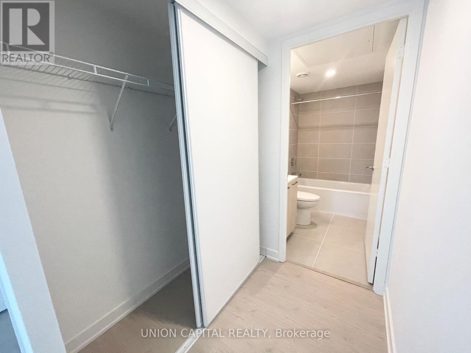 1104 - 65 Mutual Street, Toronto, Ontario  M5B 0E5 - Photo 8 - C12395868