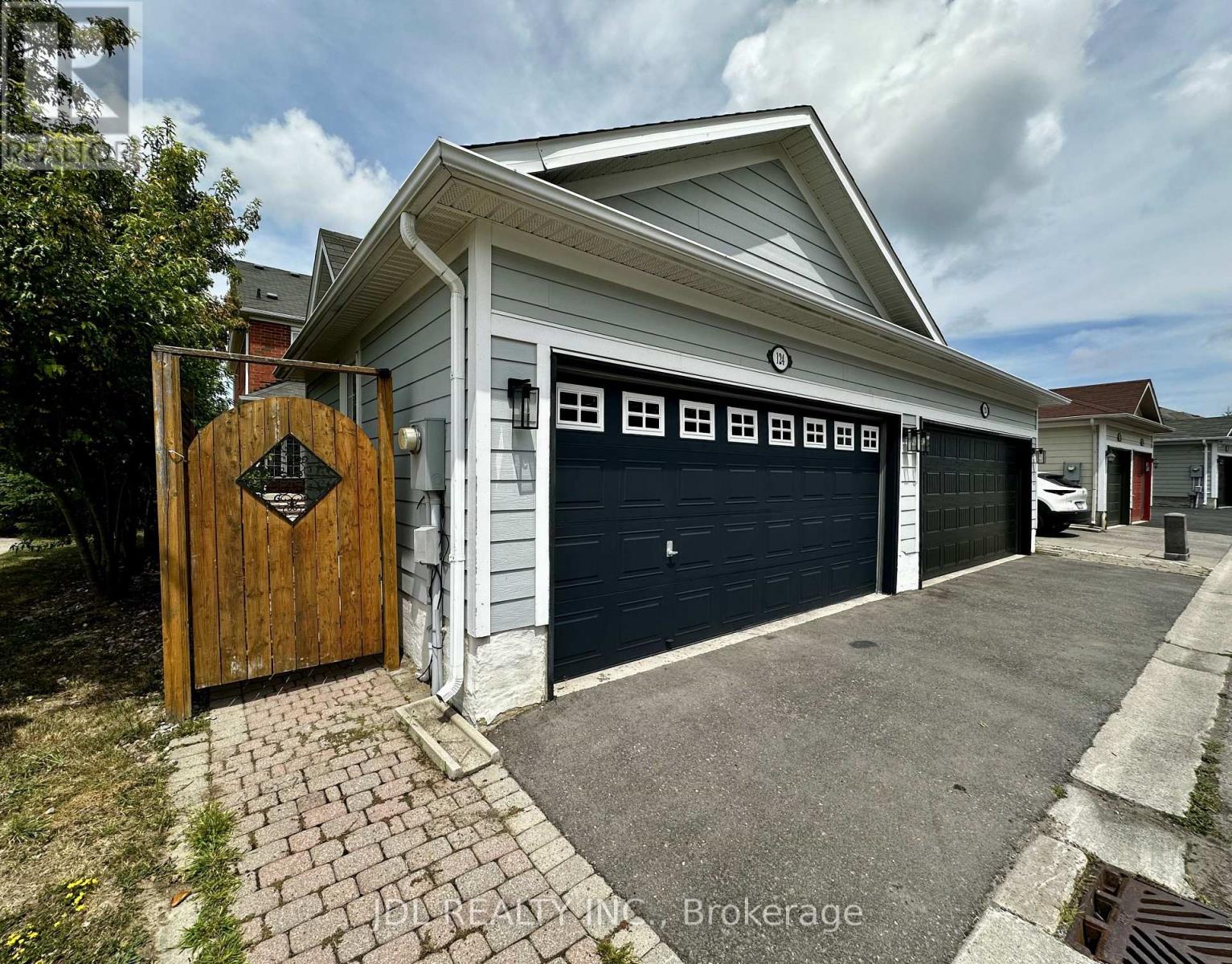 124 Gas Lamp Lane, Markham, Ontario  L6B 0H8 - Photo 21 - N12395880