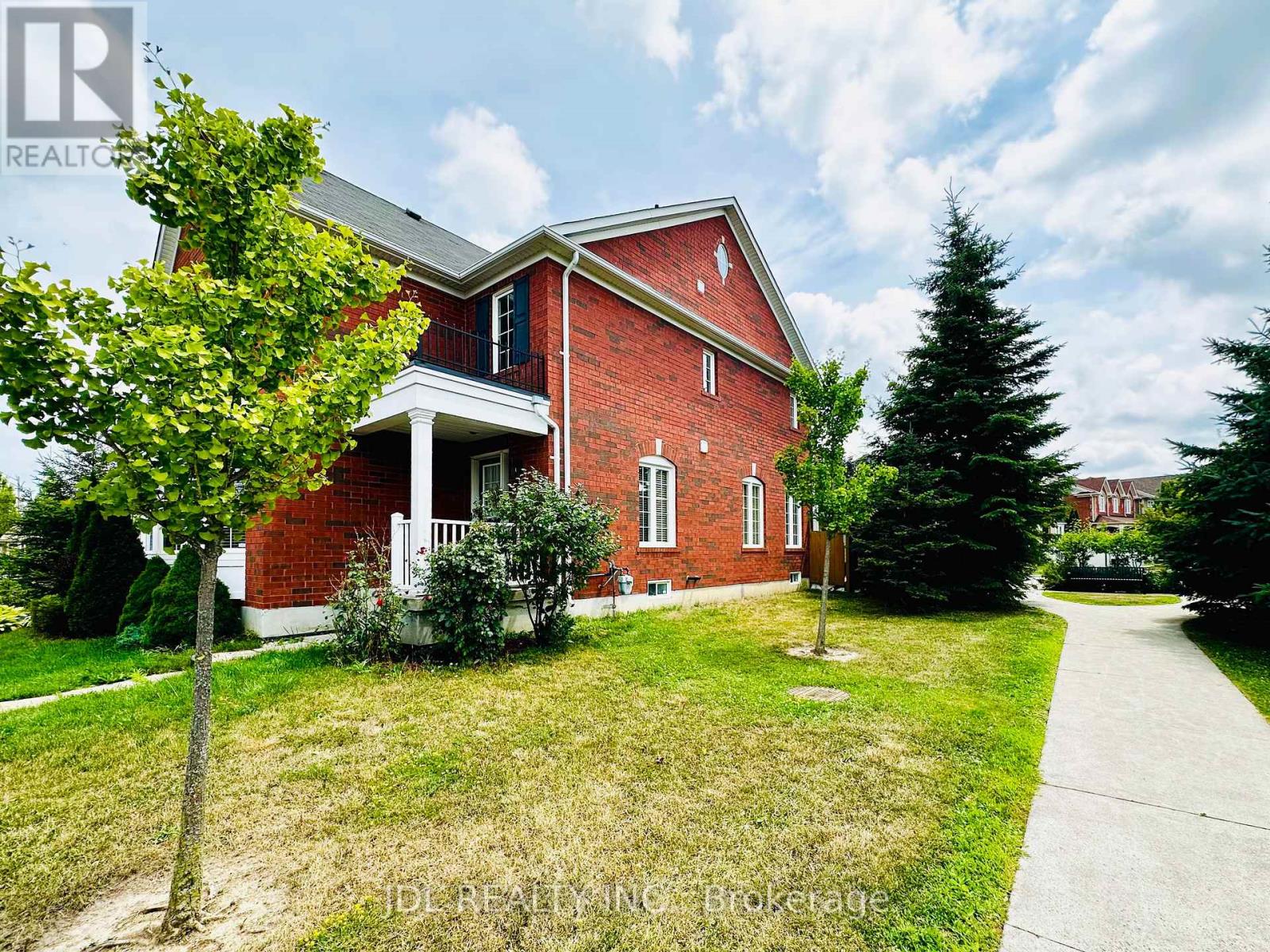 124 Gas Lamp Lane, Markham, Ontario  L6B 0H8 - Photo 22 - N12395880