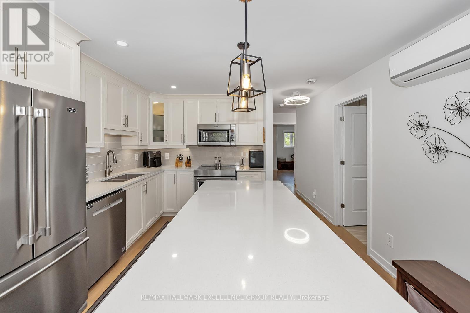 707 - 360 Montee Outaouais Road, Clarence-Rockland, Ontario  K4K 0N3 - Photo 11 - X12395917