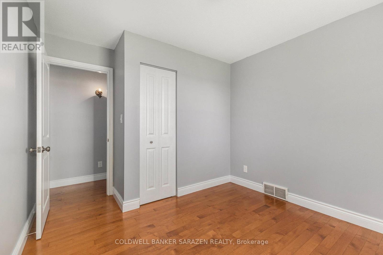 402 Scheel Drive, Mcnab/braeside, Ontario  K7S 3G8 - Photo 24 - X12395922
