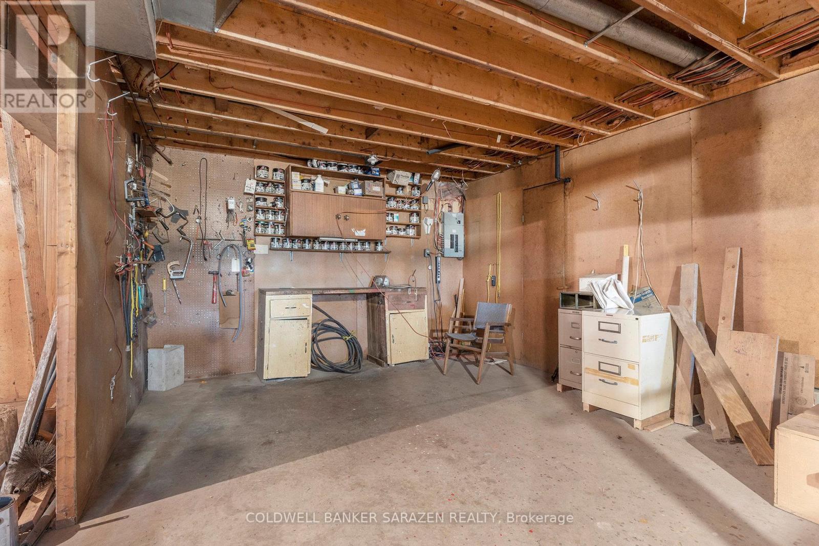402 Scheel Drive, Mcnab/braeside, Ontario  K7S 3G8 - Photo 28 - X12395922