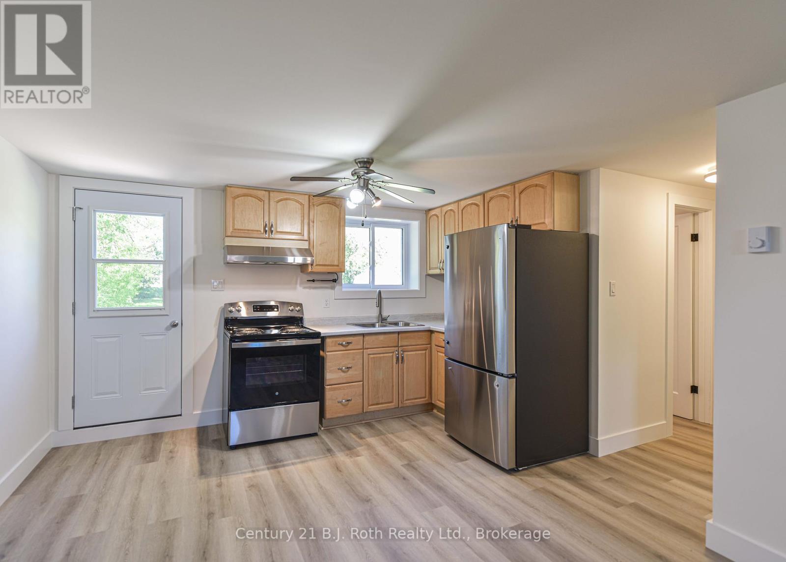 571 High Street, Orillia, Ontario  L3V 4Y2 - Photo 47 - S12395900