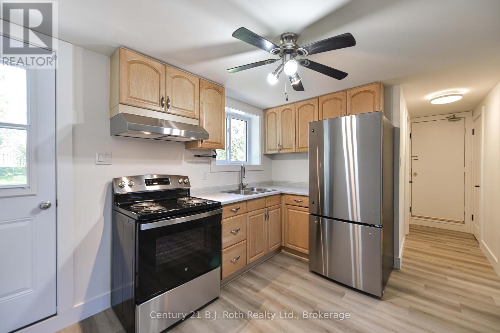 571 High Street, Orillia, Ontario  L3V 4Y2 - Photo 48 - S12395900
