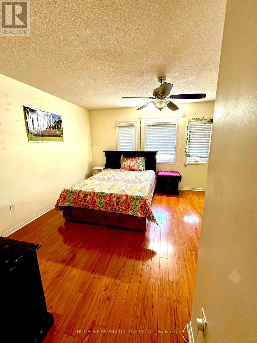 88 Tumbleweed Trail, Brampton, Ontario  L6Y 4Z8 - Photo 24 - W12395875