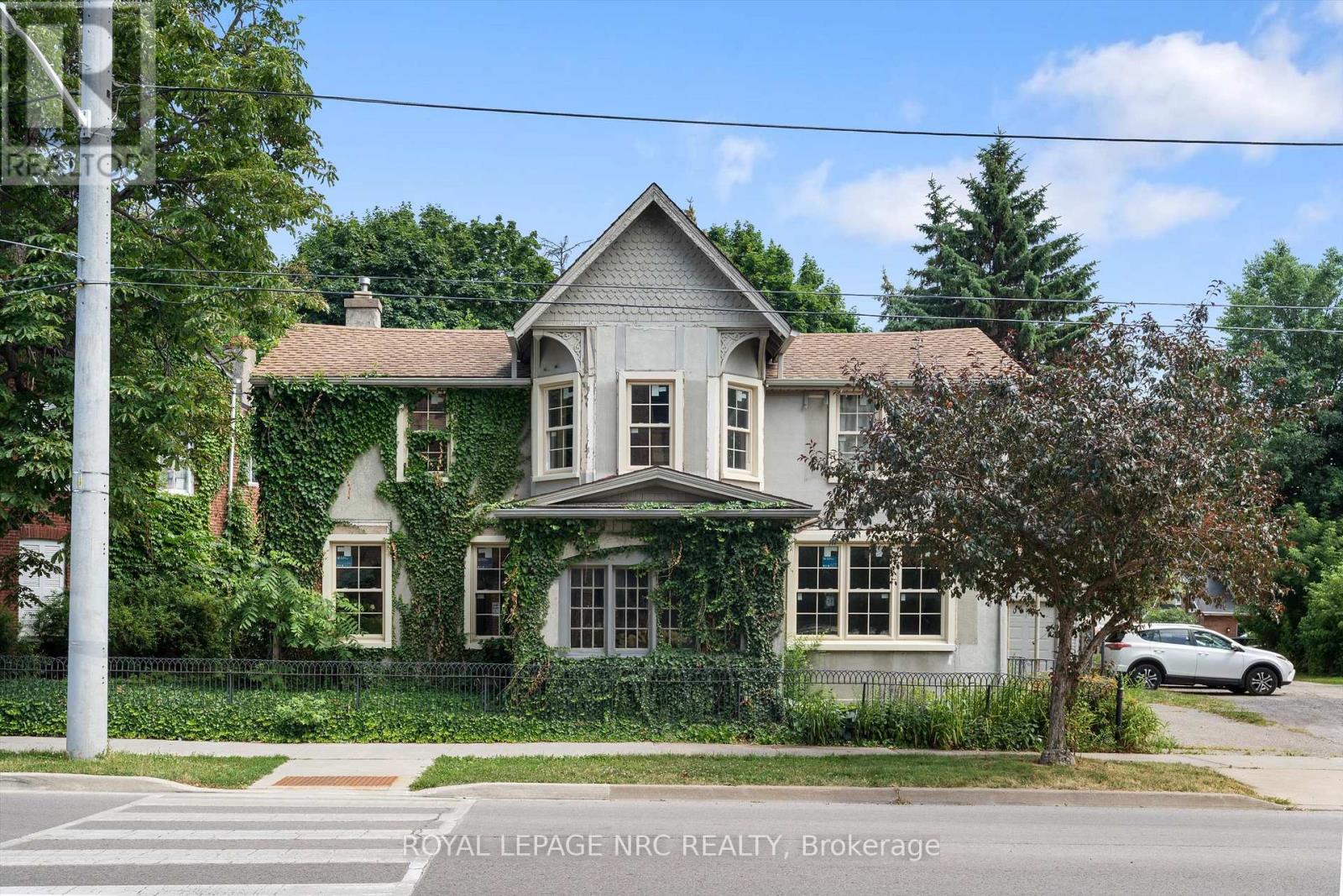 228 KING STREET, St. Catharines, Ontario