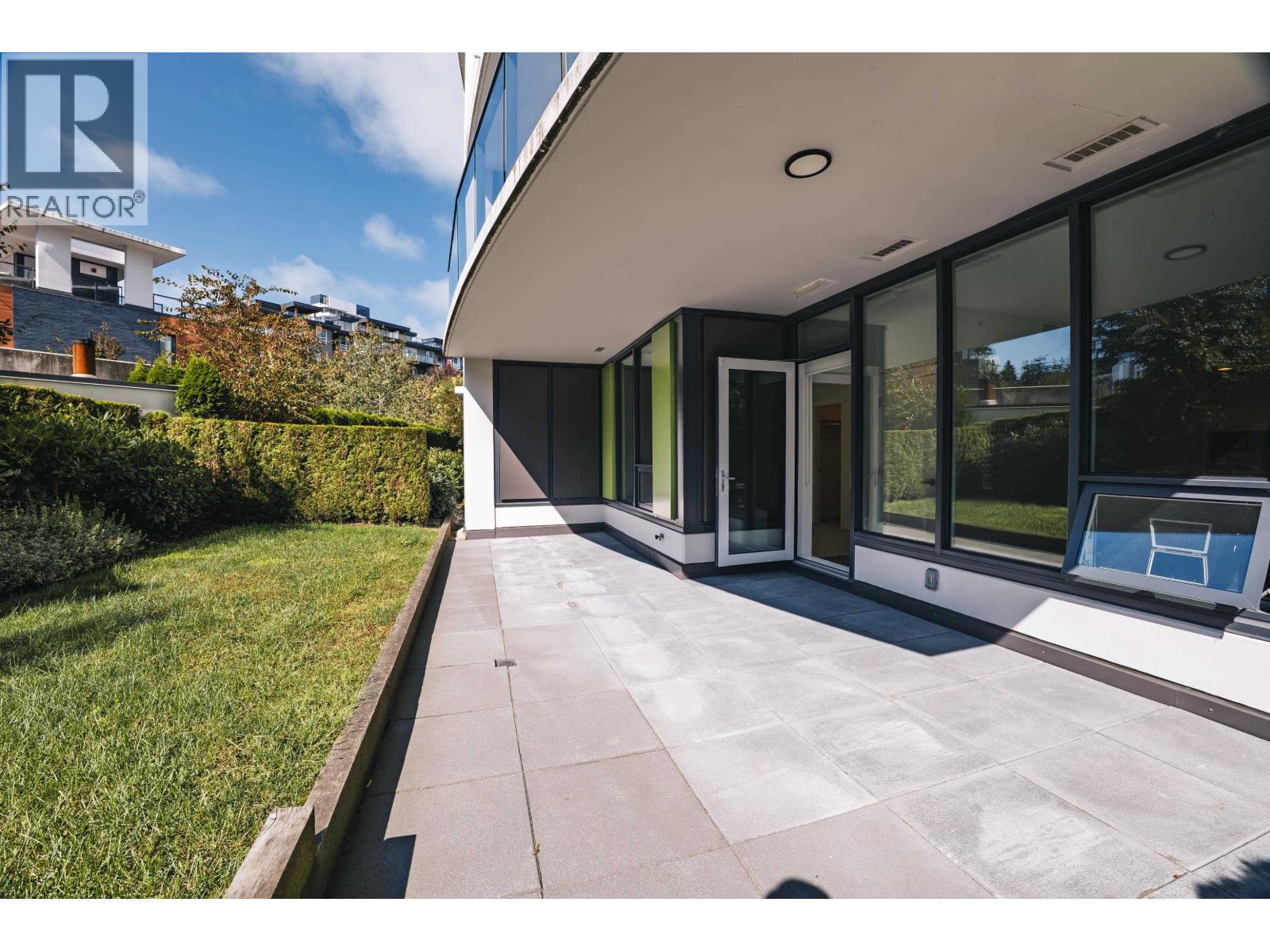 201 3533 ROSS DRIVE, Vancouver, British Columbia