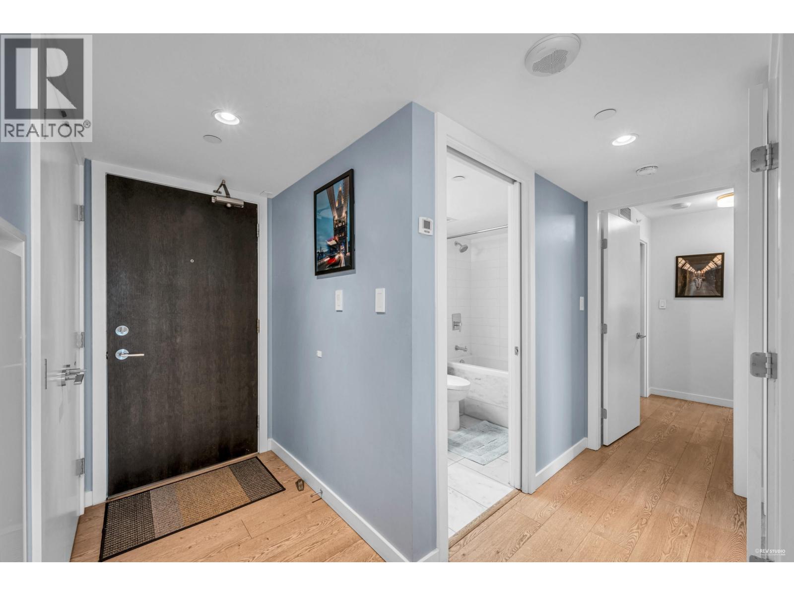 2504 8189 Cambie Street, Vancouver, British Columbia  V6P 0G6 - Photo 3 - R3045663