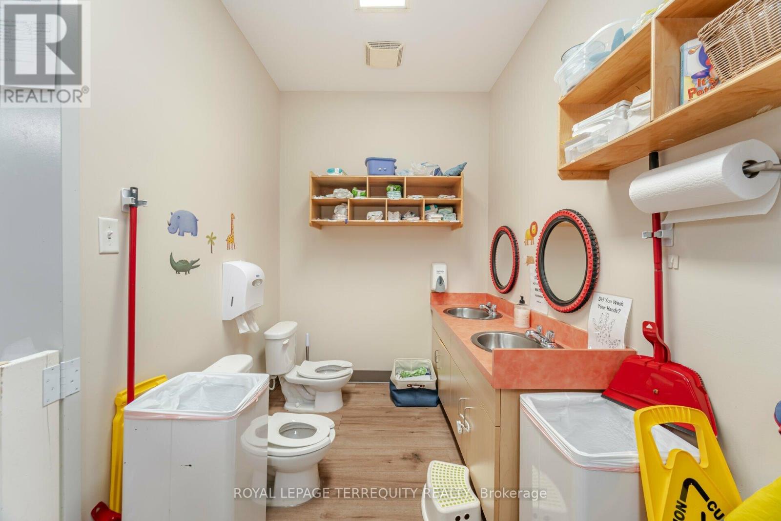 900 Golf Link Road, Hamilton (Ancaster), Ontario  L9K 1J8 - Photo 15 - X12395871