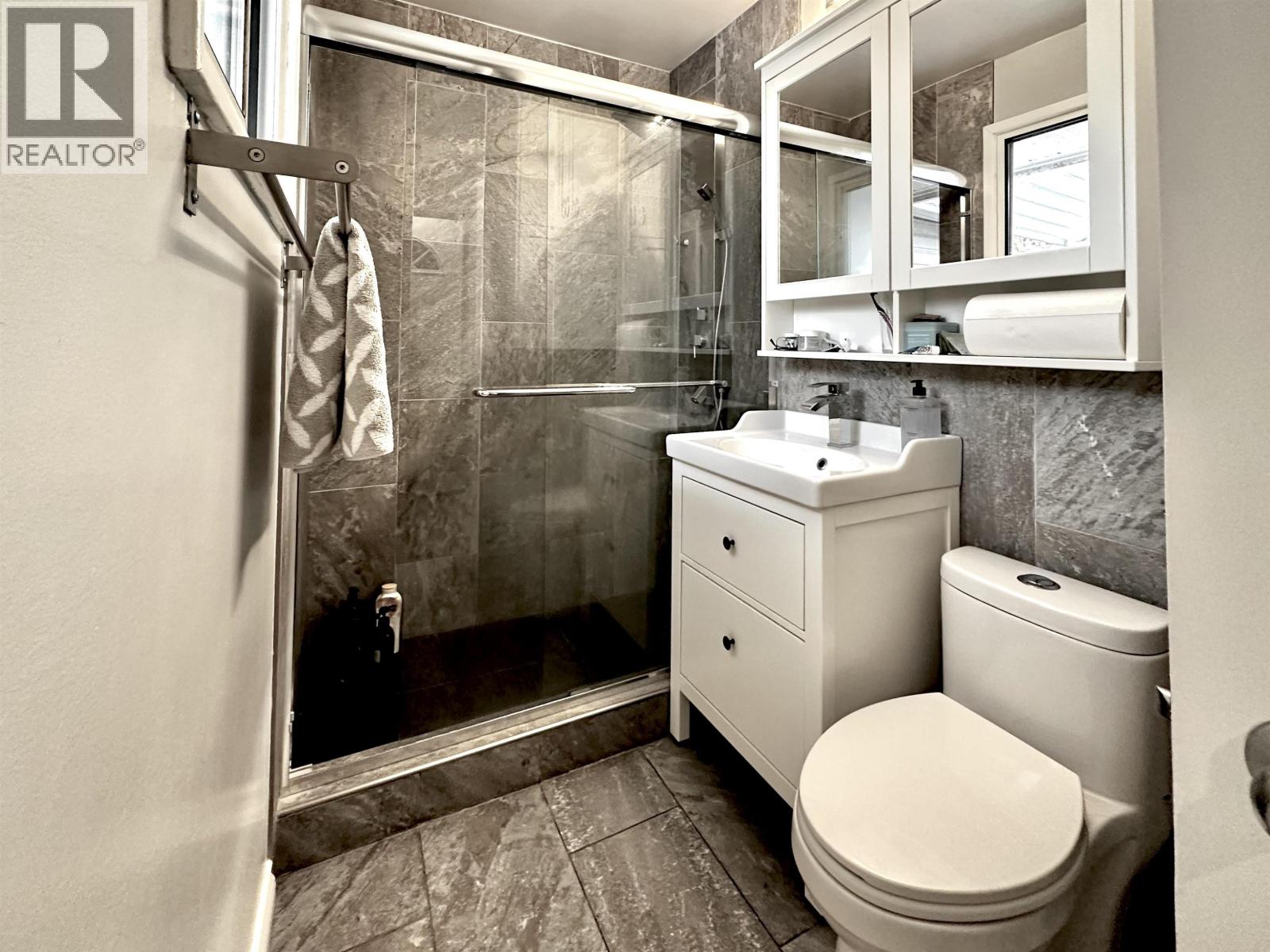 7630 Victoria Drive, Vancouver, British Columbia  V5P 3Z8 - Photo 6 - R3046544