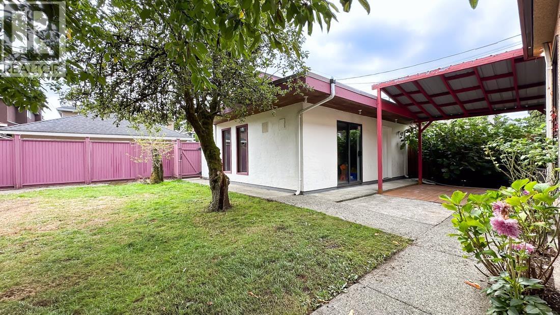2236 W 18th Avenue, Vancouver, British Columbia  V6L 1A6 - Photo 35 - R3045302