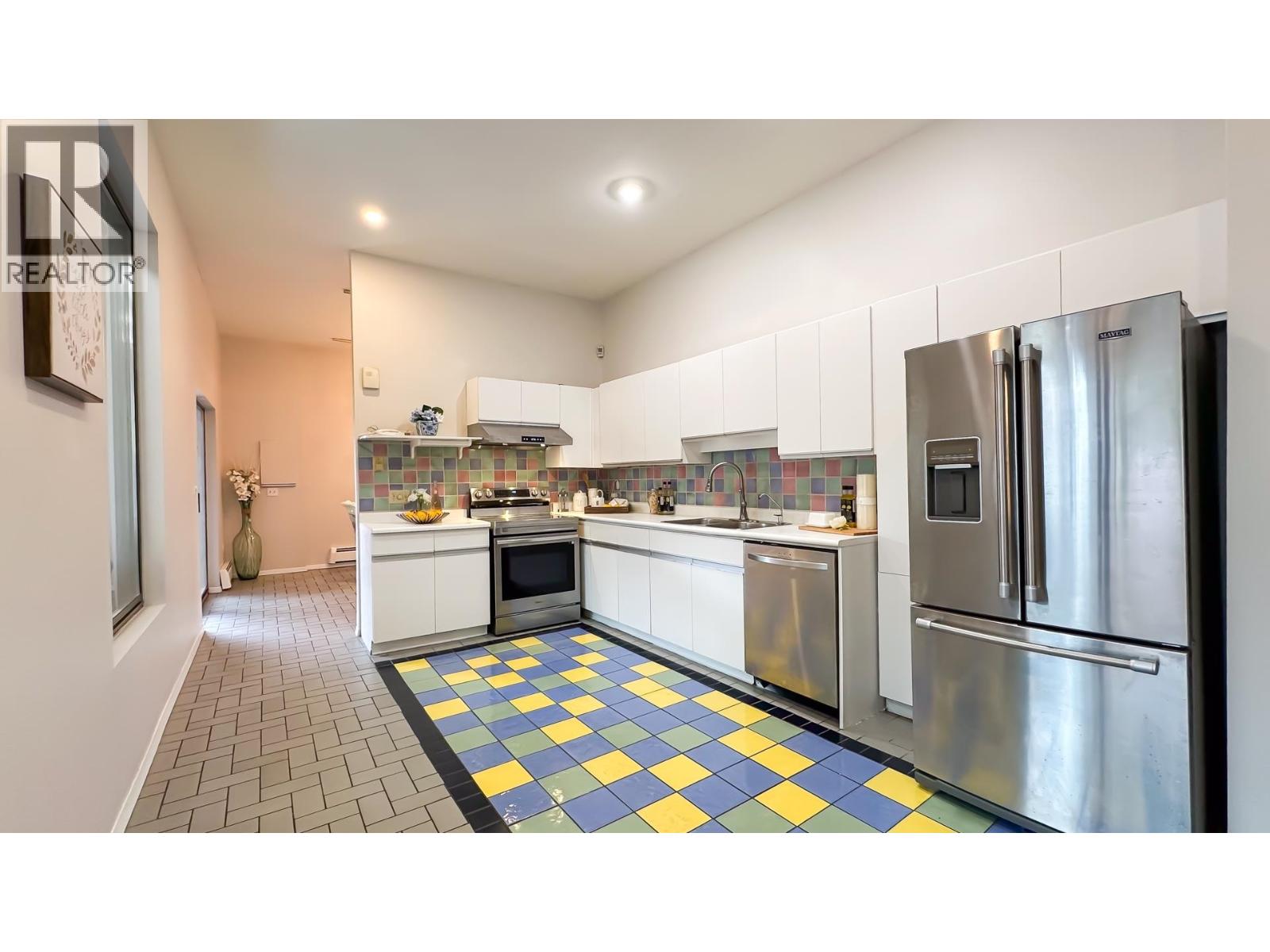 2236 W 18th Avenue, Vancouver, British Columbia  V6L 1A6 - Photo 14 - R3045302