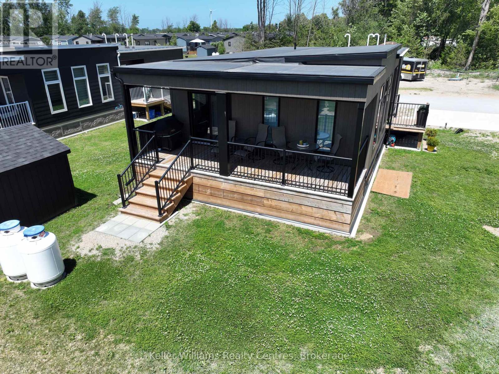 1510 - 5007 Highway 21 Highway, Saugeen Shores, Ontario  N0H 2C5 - Photo 2 - X12245869