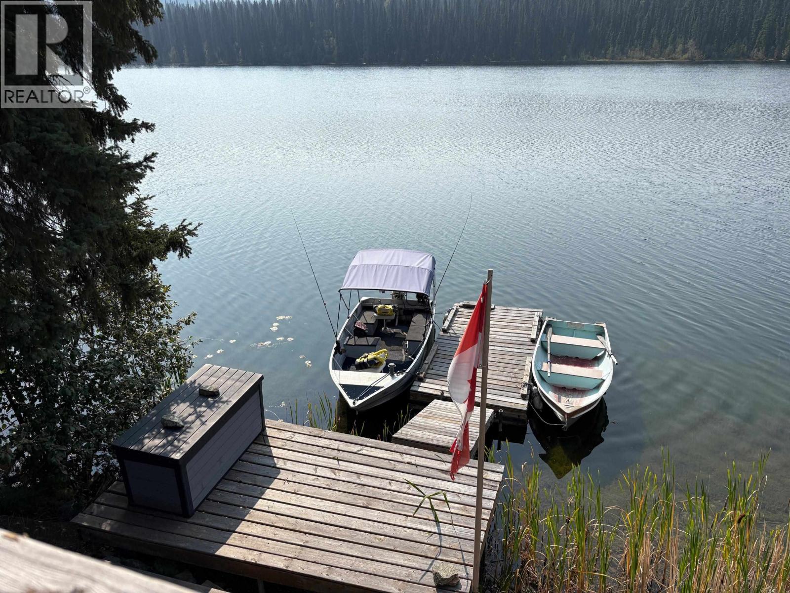 8466 LITTLE FORT 24 HIGHWAY, Bridge Lake, British Columbia