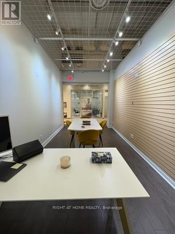 155 - 7181 Yonge Street, Markham, Ontario  L3T 0C7 - Photo 2 - N12395932