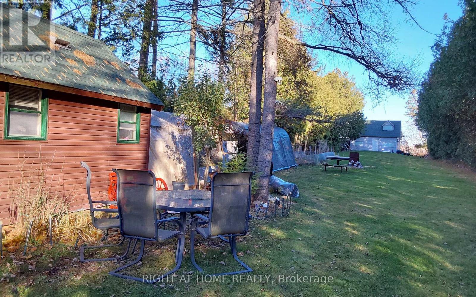 2323 Lakeshore Drive, Ramara, Ontario  L0K 1B0 - Photo 19 - S12395897