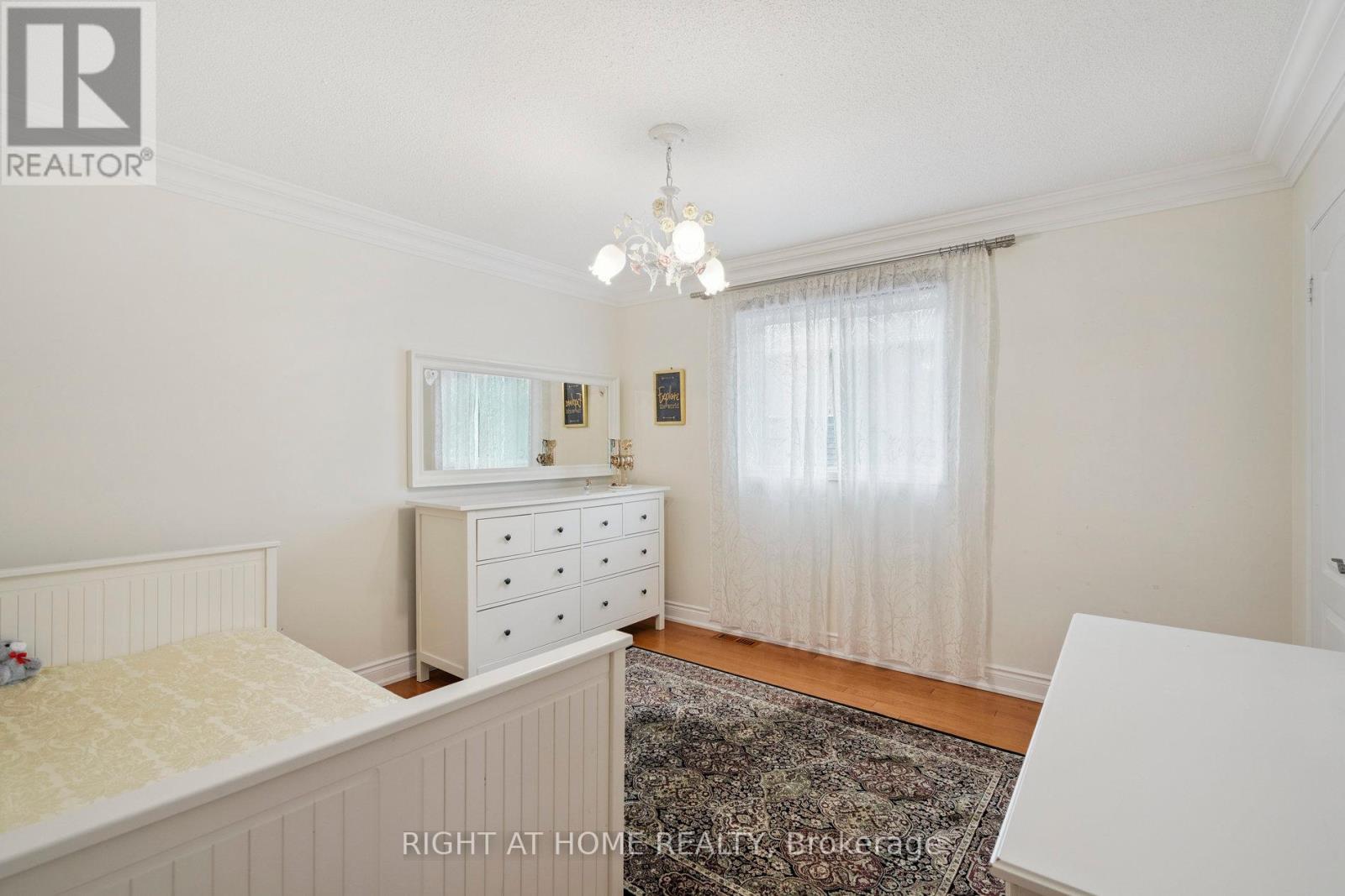 2322 Woodridge Way, Oakville (Wc Wedgewood Creek), Ontario  L6H 6S3 - Photo 26 - W12395884