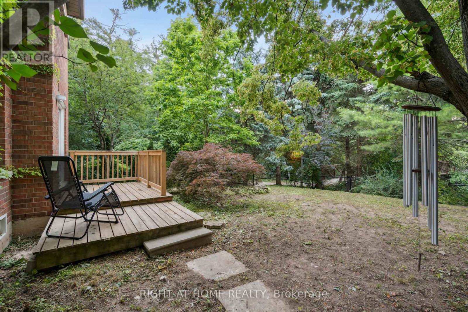 2322 Woodridge Way, Oakville (Wc Wedgewood Creek), Ontario  L6H 6S3 - Photo 32 - W12395884
