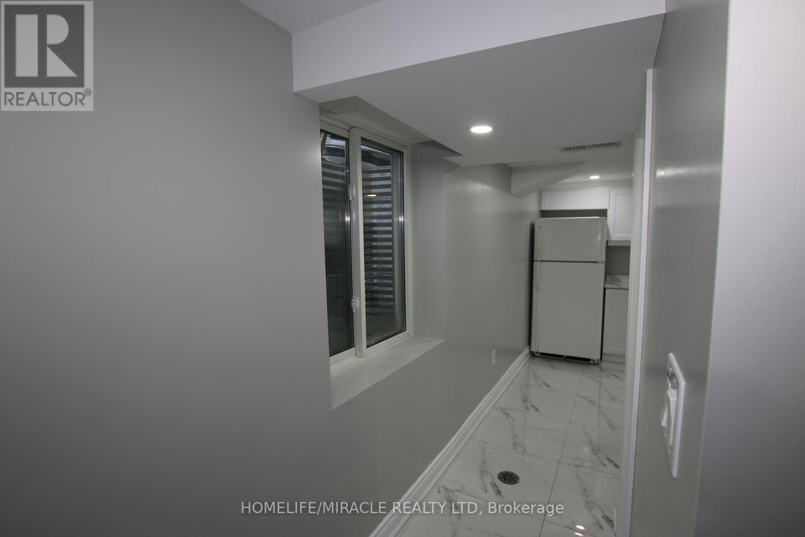 3 Gatsby Square, Brampton, Ontario  L6S 2H4 - Photo 19 - W12395898
