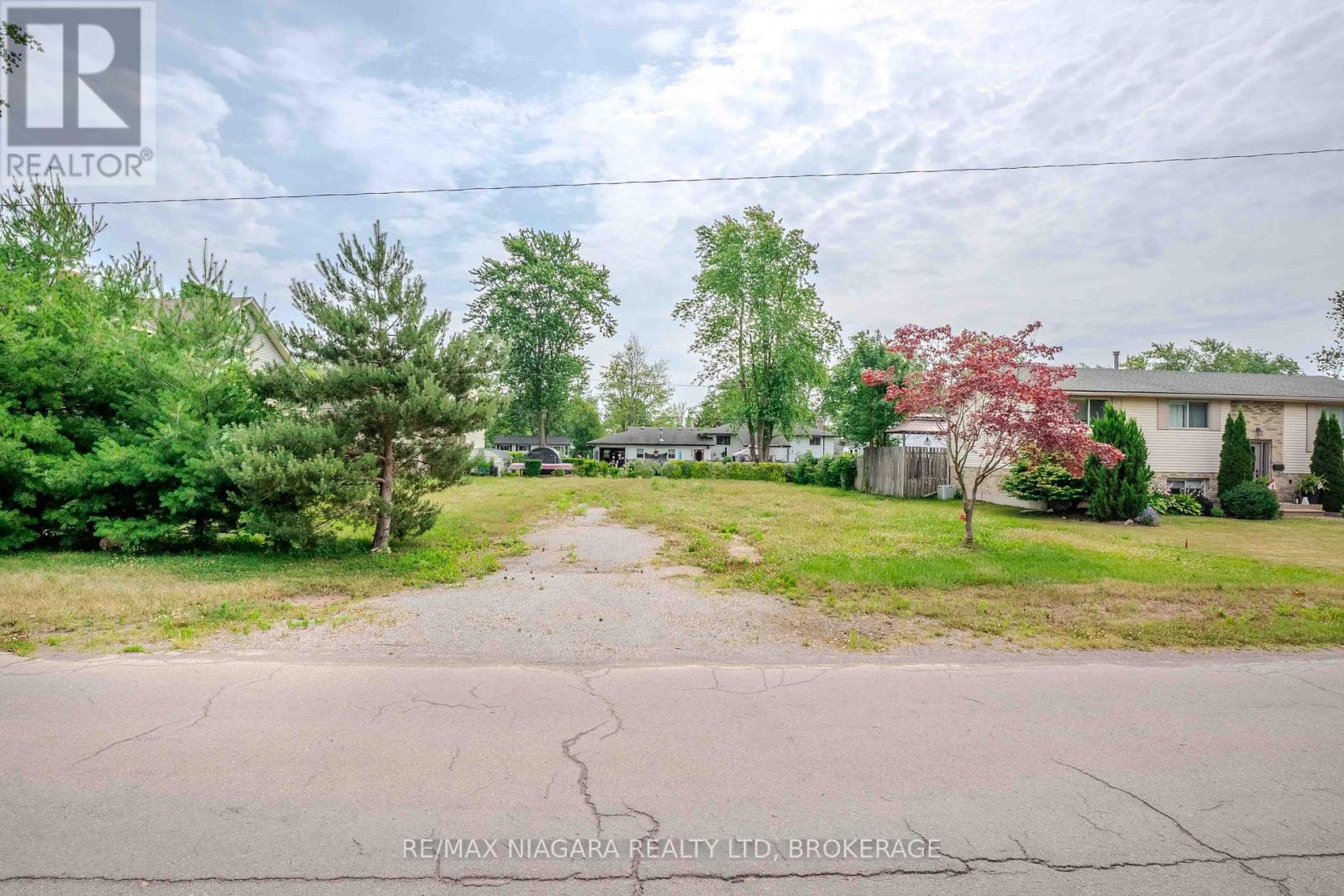 452 Lot 1 Ferndale Avenue, Fort Erie, Ontario  L2A 5C4 - Photo 11 - X12395938