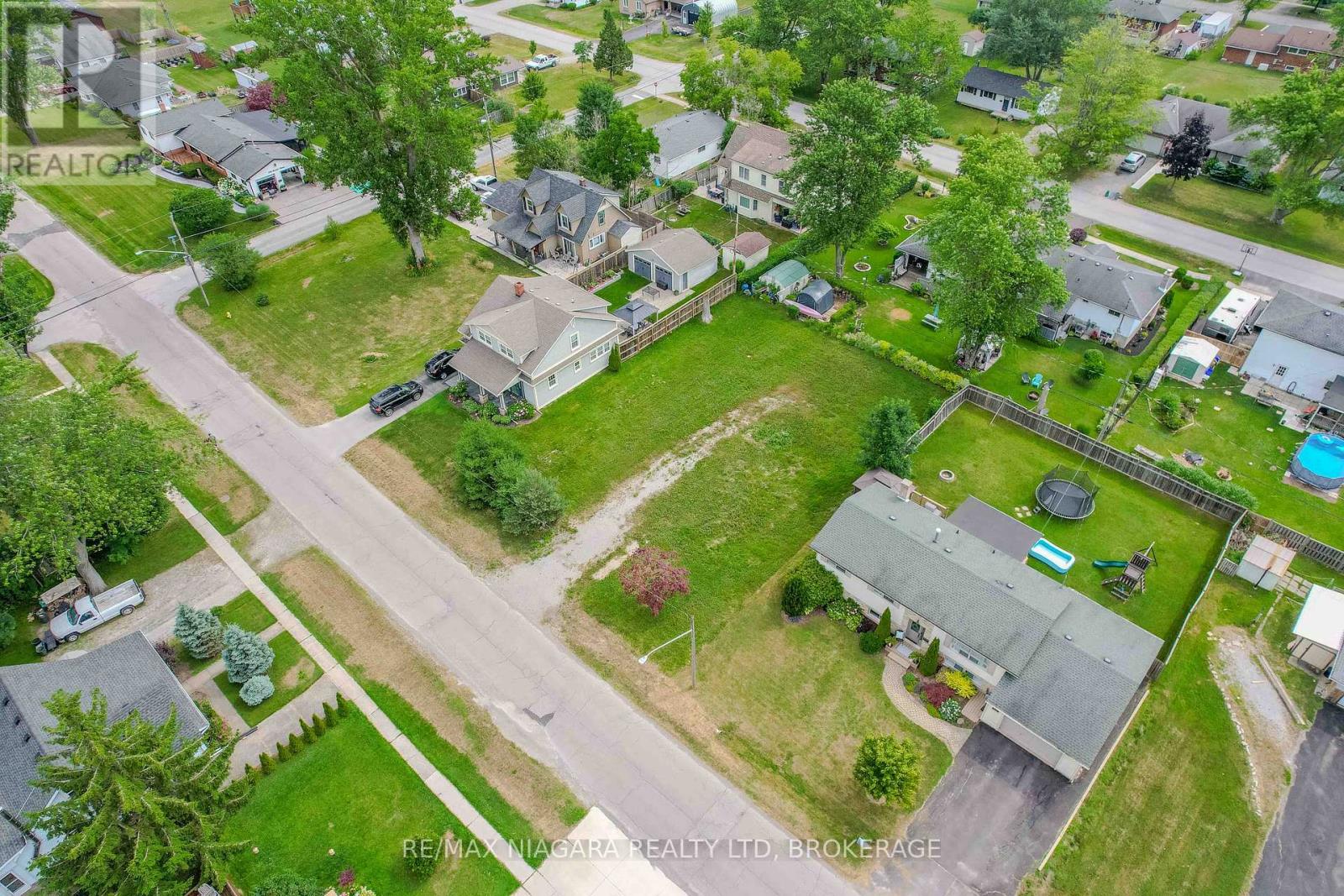 452 Lot 1 Ferndale Avenue, Fort Erie, Ontario  L2A 5C4 - Photo 13 - X12395938