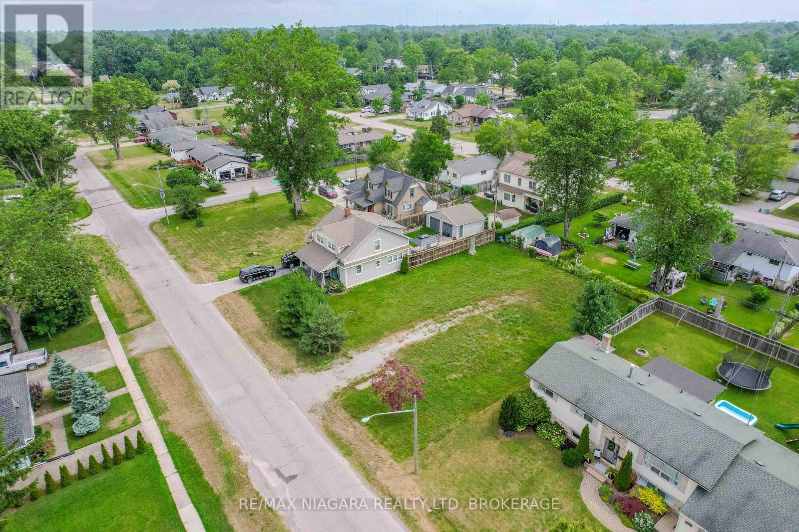 452.5 Lot 2 Ferndale Avenue, Fort Erie, Ontario  L2A 5C4 - Photo 10 - X12395939