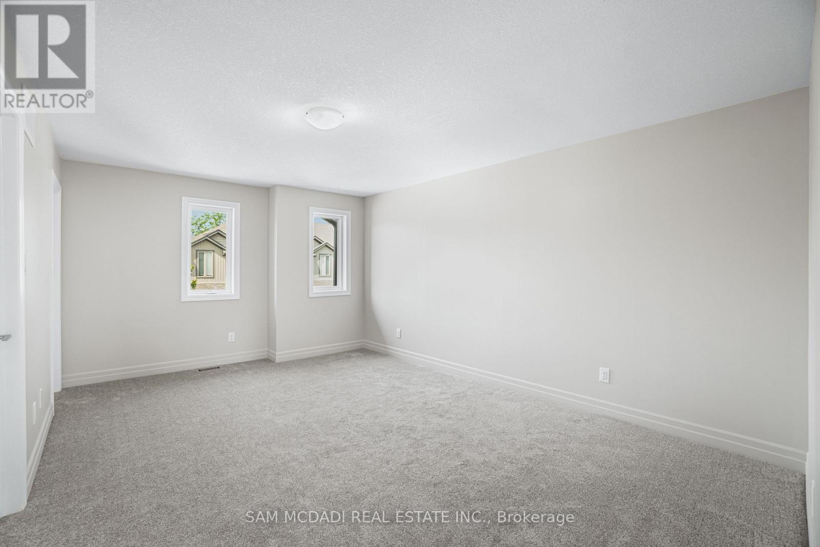 25 - 1023 Devonshire Avenue, Woodstock (Woodstock - North), Ontario  N4S 0E7 - Photo 21 - X12395918