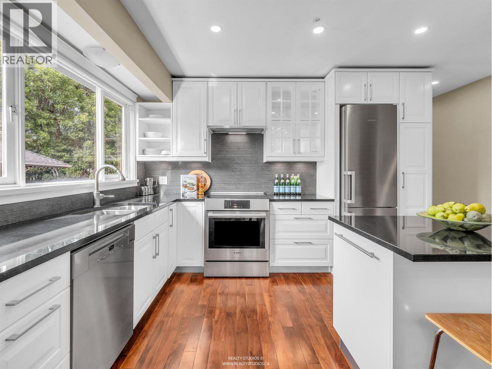 4 2535 W 6th Avenue, Vancouver, British Columbia  V6K 1W4 - Photo 7 - R3046576