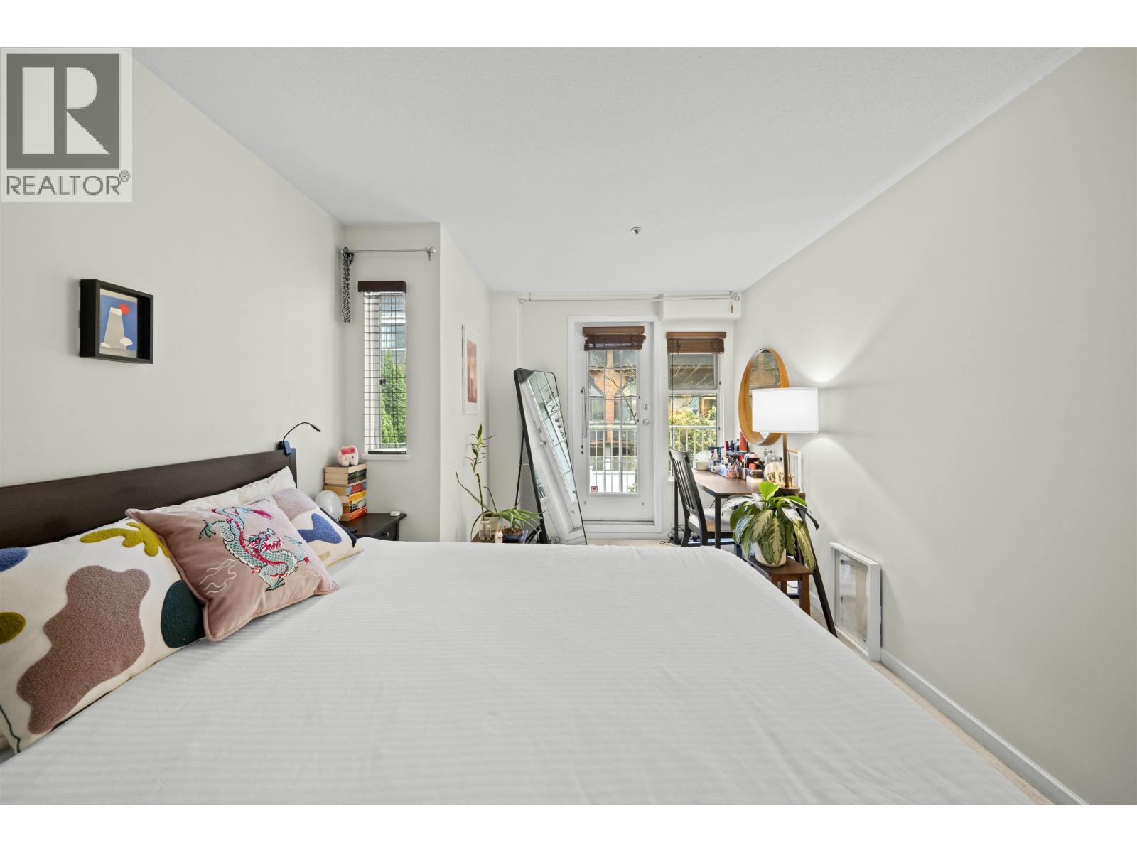 201 1868 W 8th Avenue, Vancouver, British Columbia  V6J 5G3 - Photo 11 - R3046578