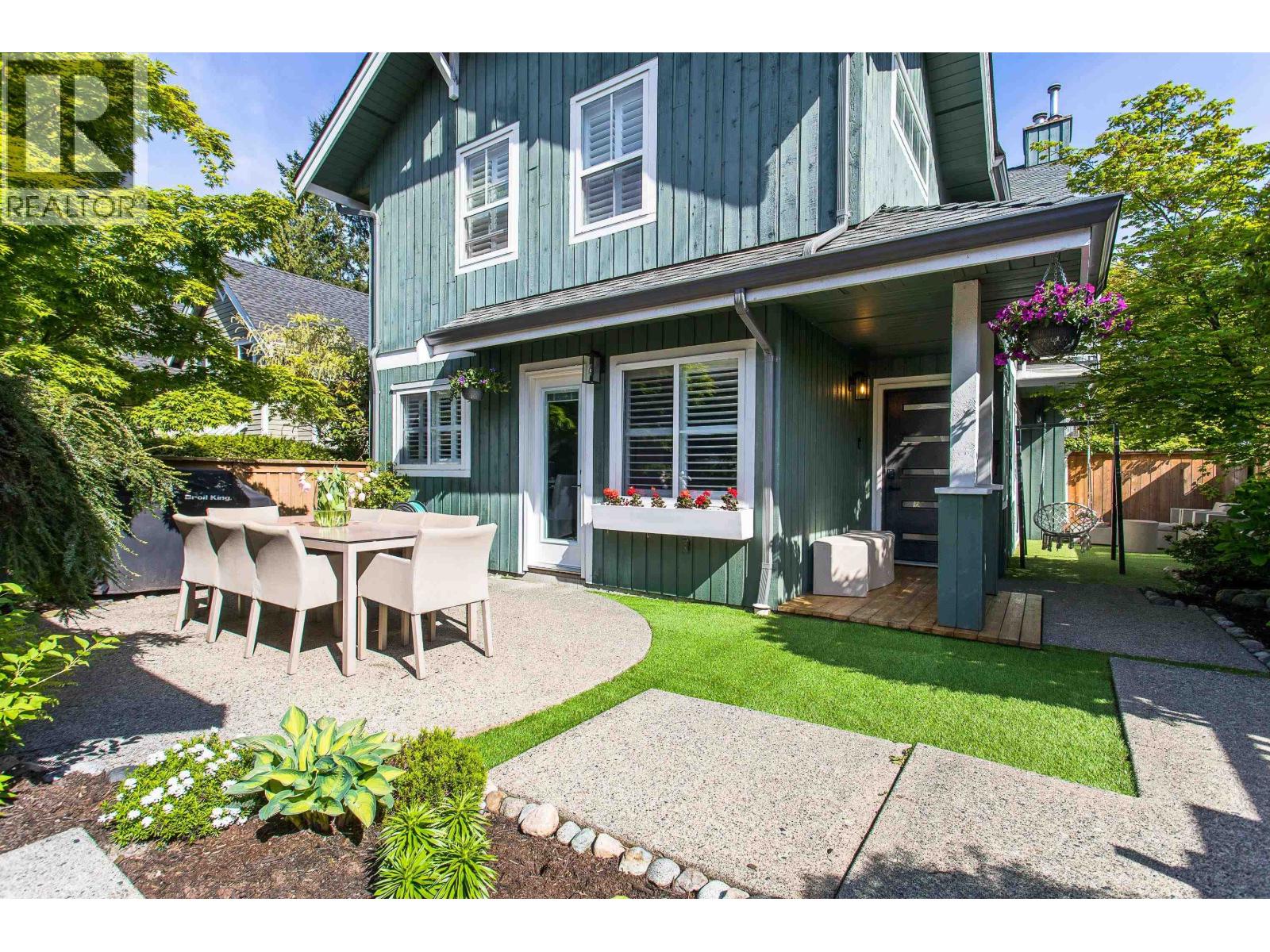 1645 ST. ANDREWS AVENUE, North Vancouver, British Columbia