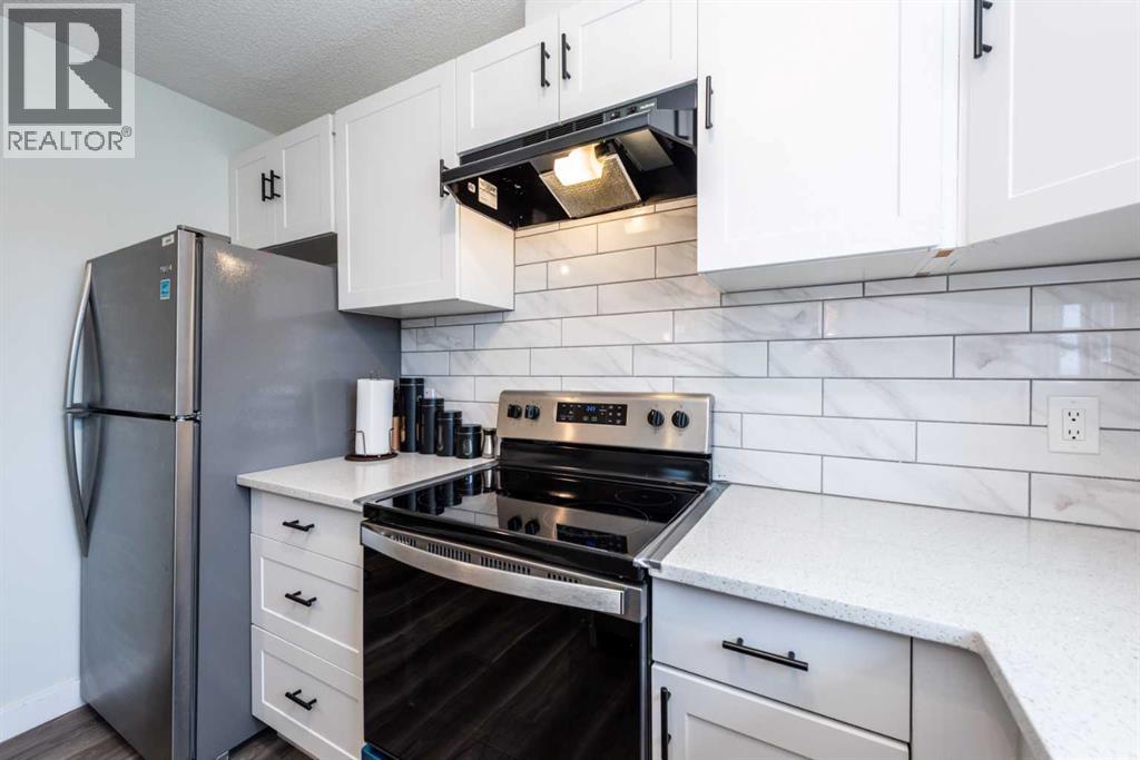 5640 Temple Drive Ne, Calgary, Alberta  T1Y 3Z7 - Photo 9 - A2256118
