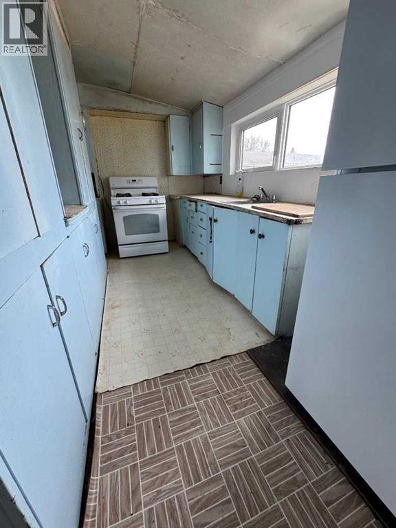 Property at 5824 52 Street image 5