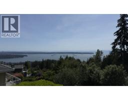 1474 BRAMWELL ROAD, West Vancouver, British Columbia