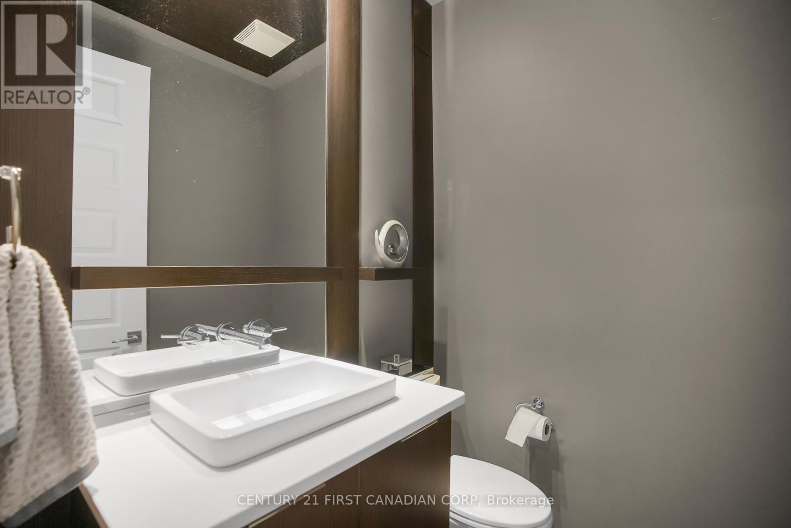 90 Pebblecreek Walk W, London North, Ontario  N6G 0K6 - Photo 30 - X12395962