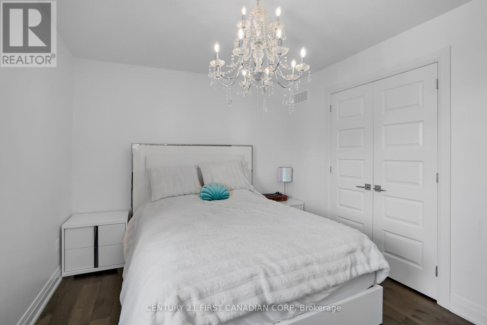 90 Pebblecreek Walk W, London North, Ontario  N6G 0K6 - Photo 35 - X12395962