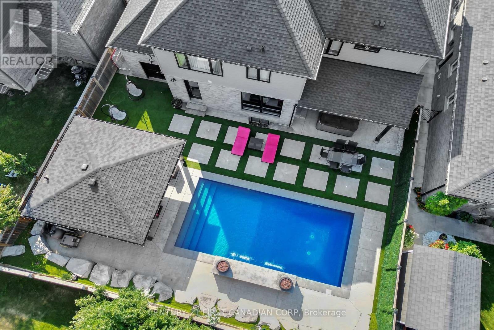 90 Pebblecreek Walk W, London North, Ontario  N6G 0K6 - Photo 5 - X12395962
